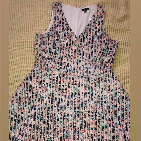 Apt 9 zip up back dress - Picture 2 of 3